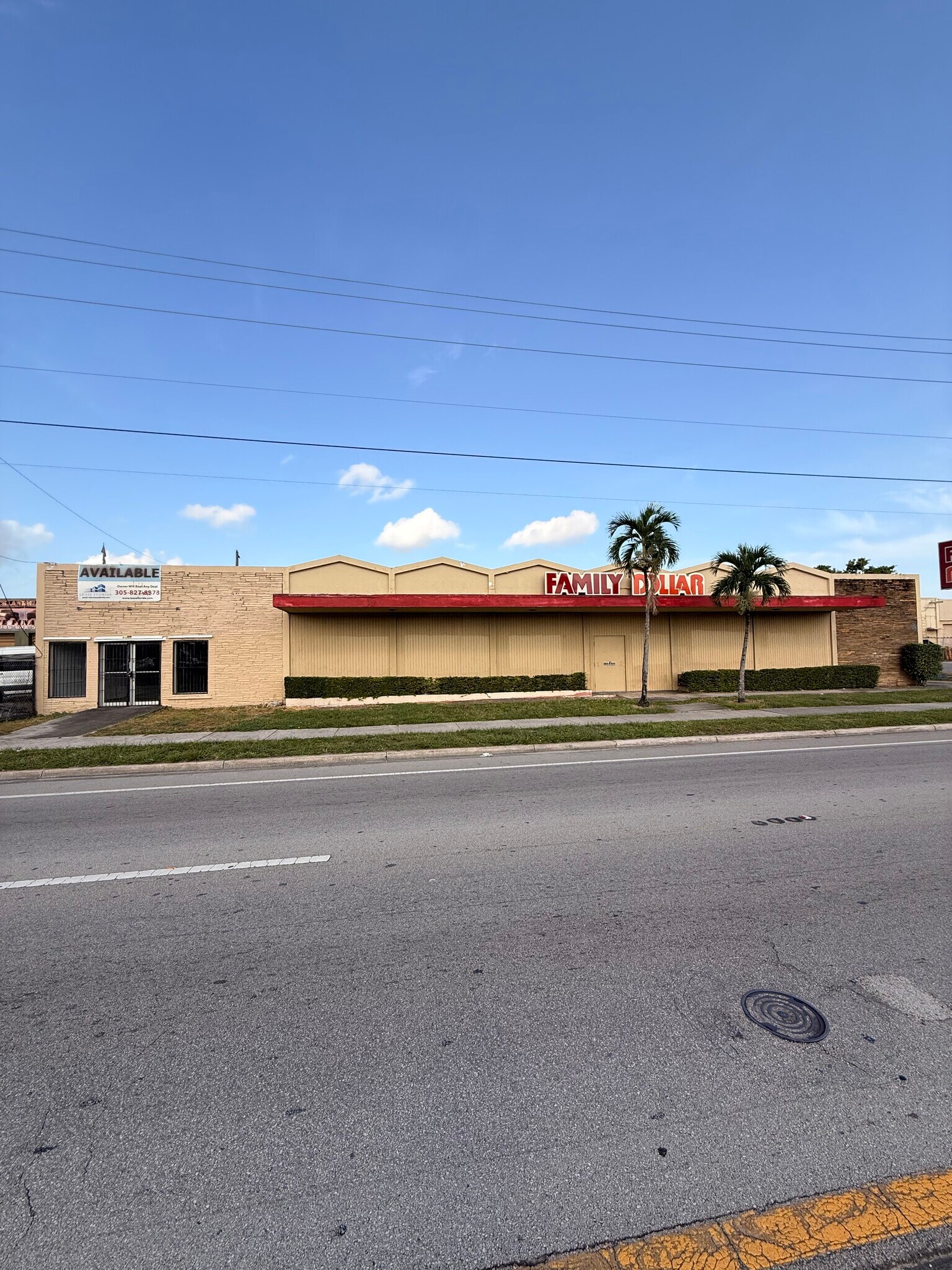 9360 NW 27th Ave, Miami, FL à louer Photo du bâtiment- Image 1 de 20
