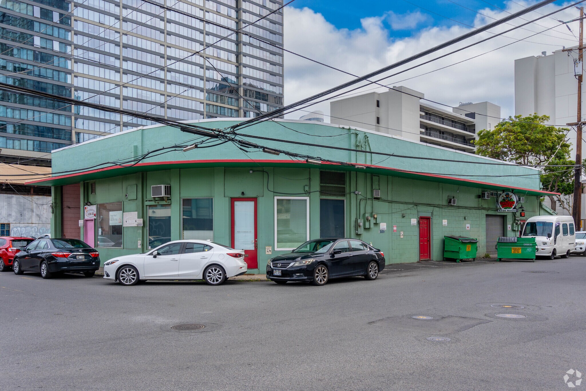 525 Cummins St, Honolulu, HI à louer Photo principale- Image 1 de 4