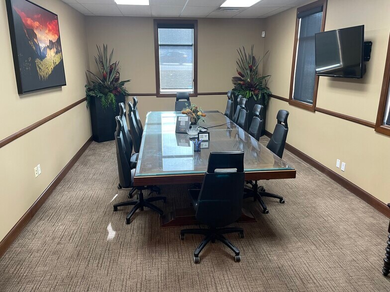 1834 E 3100 N, Layton, UT à vendre - Photo du bâtiment - Image 3 de 7