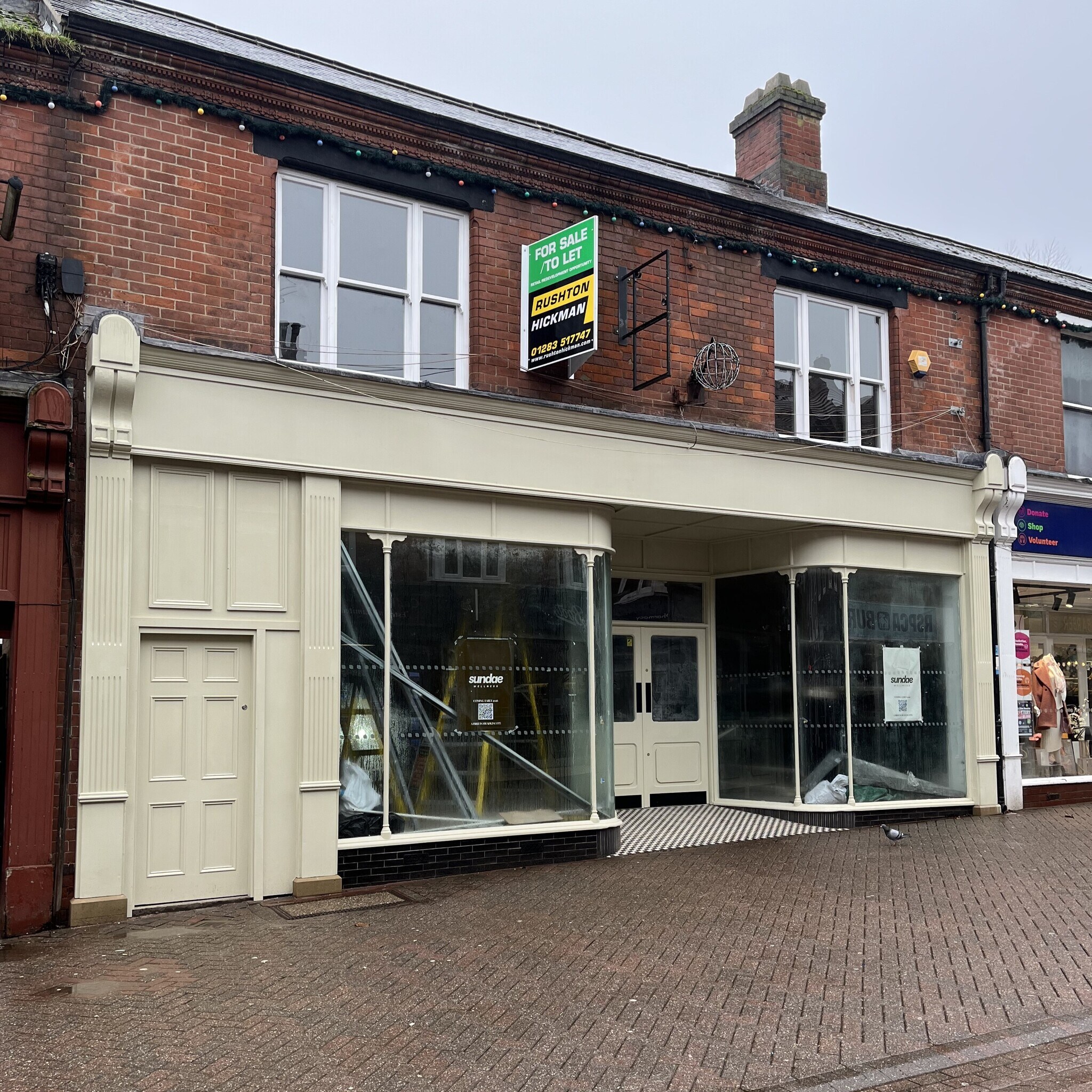 12 High St, Swadlincote à louer Photo du bâtiment- Image 1 de 3