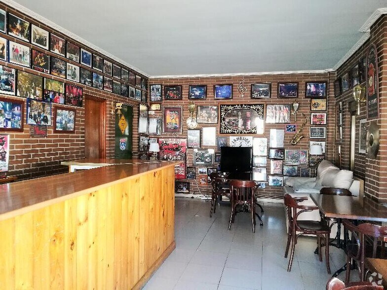 Industrial in Madrid, Madrid for sale - Building Photo - Image 3 of 6