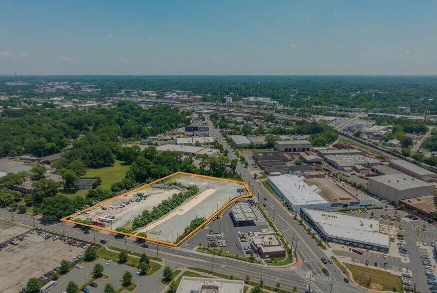 340 Dalton Ave, Charlotte, NC à louer - Photo principale - Image 1 de 4