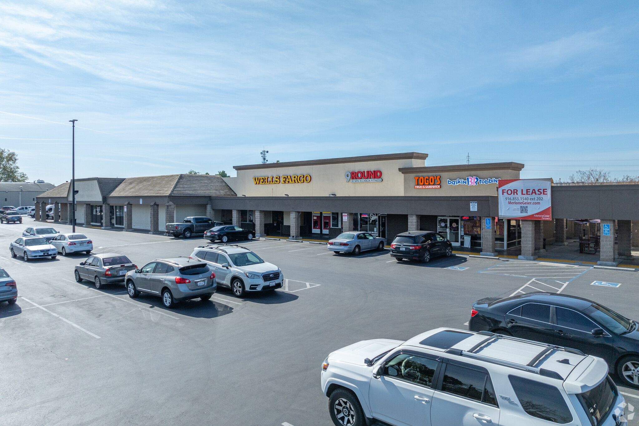 5642-5728 Folsom Blvd, Sacramento, CA à vendre Photo principale- Image 1 de 1