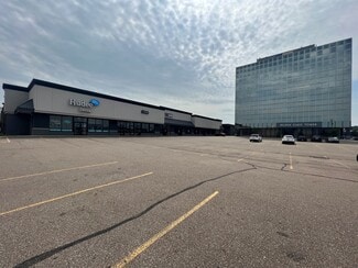 More details for 4400-4420 Belden Village St NW, Canton, OH - Retail for Lease