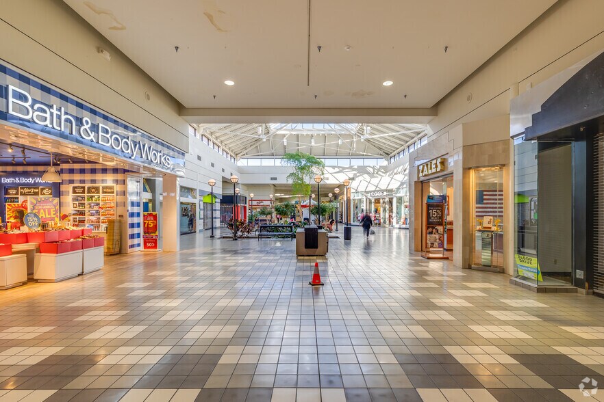 4901 N Kickapoo Ave, Shawnee, OK à louer - Photo intérieure - Image 3 de 10