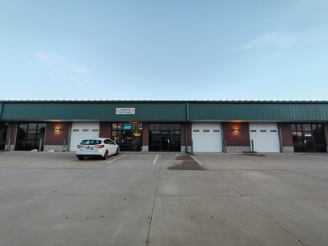 More details for 500 W South St, Lincoln, NE - Flex for Lease