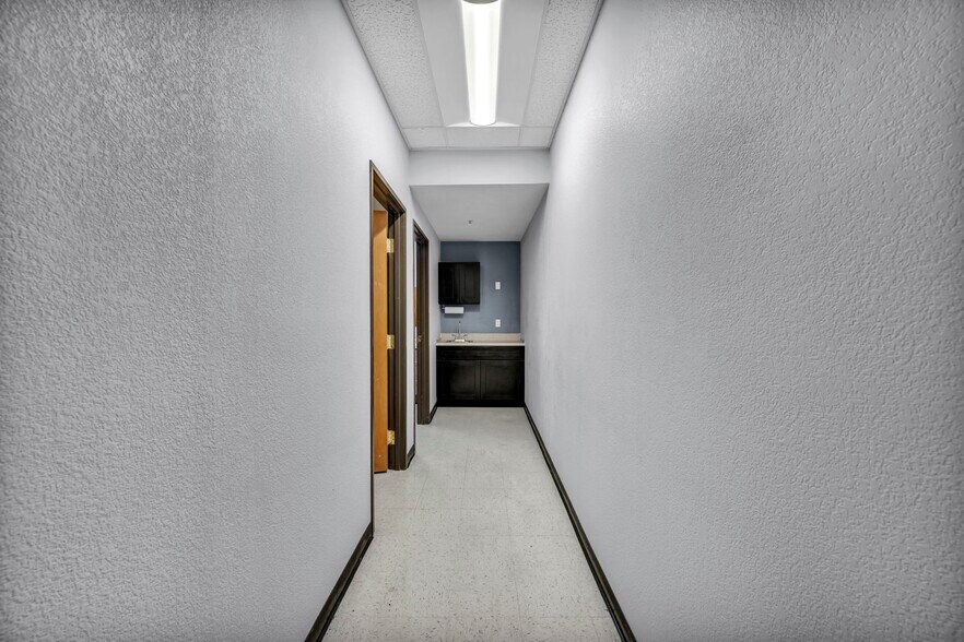 2245 Meridian Blvd, Minden, NV à louer - Photo du bâtiment - Image 3 de 20