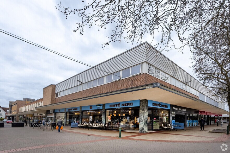 Drury Ln, Solihull à louer - Photo du bâtiment - Image 3 de 4