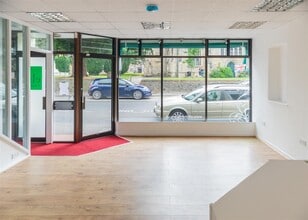 12 West Street, Axminster for lease Interior Photo- Image 2 of 11