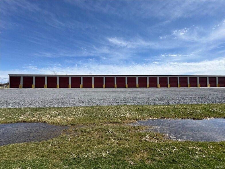 13000 Route 3, Hounsfield, NY à vendre - Photo du bâtiment - Image 3 de 4
