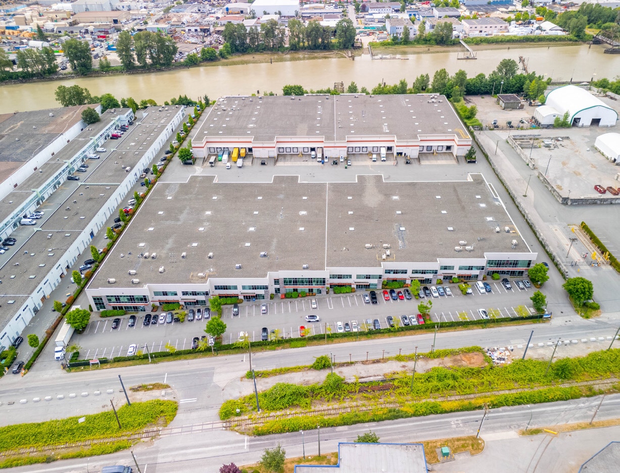 500-550 E Kent Av S, Vancouver, BC for lease Building Photo- Image 1 of 5