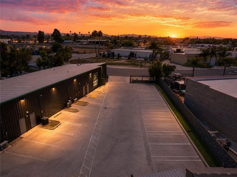 959 Enterprise Ave, San Jacinto, CA for sale - Building Photo - Image 3 of 11
