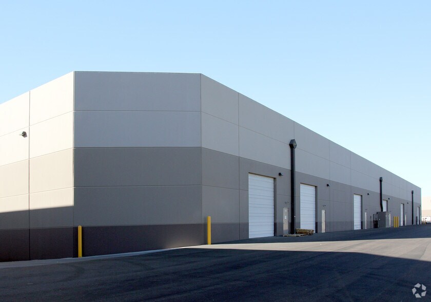 2060 S 16th St, Phoenix, AZ à louer - Photo du bâtiment - Image 2 de 5