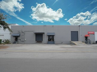 Plus de détails pour 5104-5108 W Hanna Ave, Tampa, FL - Industriel à louer