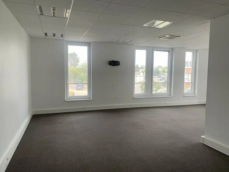 Office in Strasbourg for sale - Interior Photo - Image 3 of 9