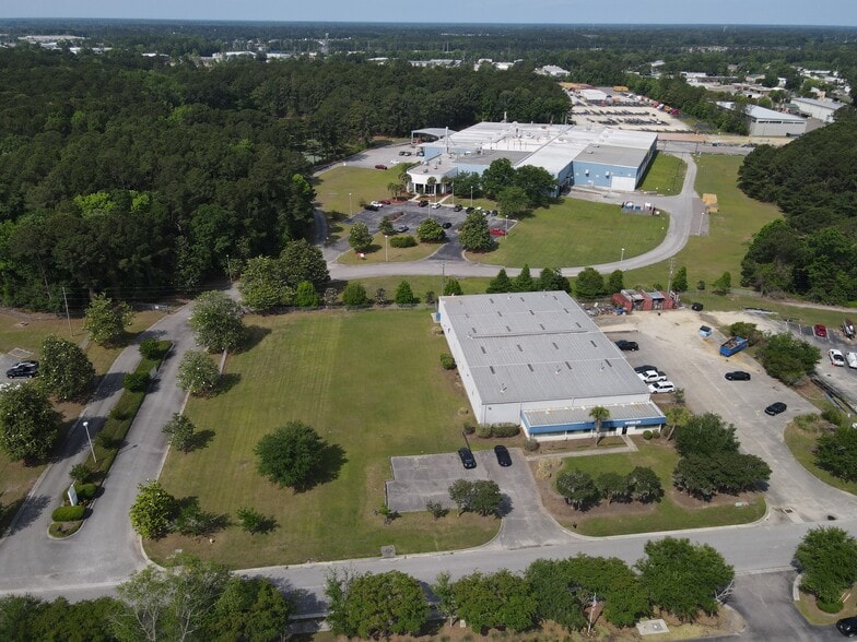 7261 Investment Dr, Charleston, SC for sale - Building Photo - Image 2 of 4