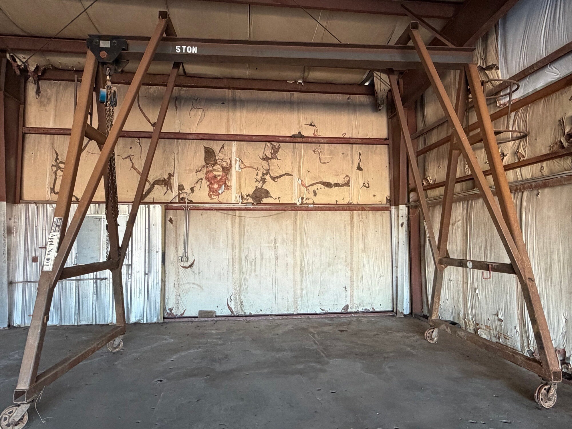 110 W Twelfth St, Ringwood, OK for lease Interior Photo- Image 1 of 13