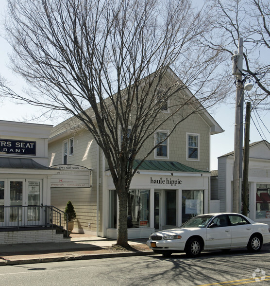 64 Jobs Ln, Southampton, NY for sale - Primary Photo - Image 1 of 1