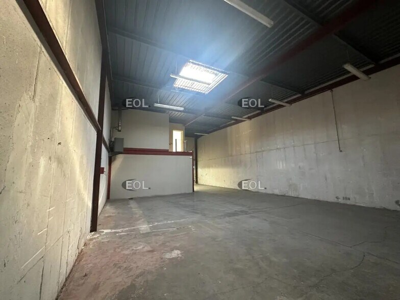 Industrial in Champigny-sur-Marne for lease - Interior Photo - Image 3 of 18