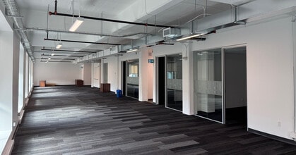 420-438 Boul Charest E, Québec, QC à louer Photo intérieure- Image 2 de 5