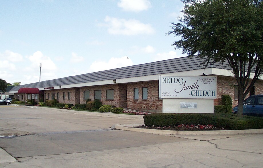 3405 Custer Rd, Plano, TX à louer - Photo du bâtiment - Image 3 de 7