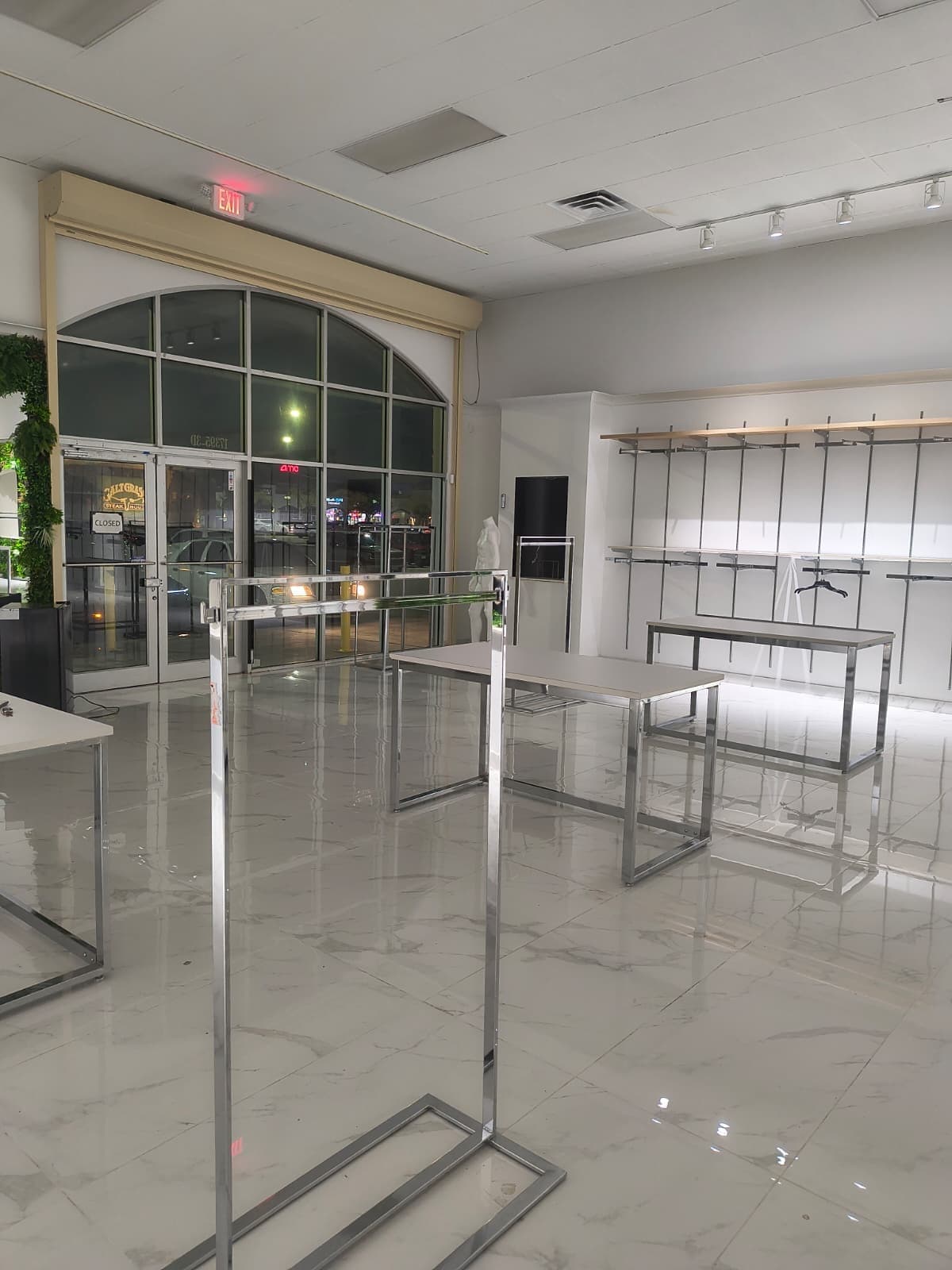 17175-17395 SH 249, Houston, TX for lease Interior Photo- Image 1 of 7