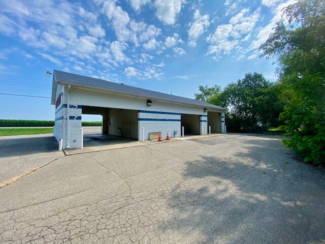 415 Jackson st, Parker City, IN à vendre - Photo du bâtiment - Image 2 de 7