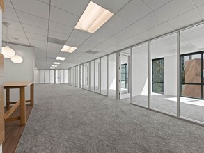 501 W Broadway, San Diego, CA for lease Interior Photo- Image 2 of 11