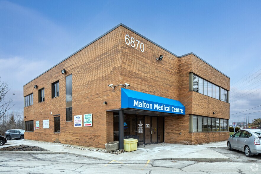 6870 Goreway Dr, Mississauga, ON for sale - Building Photo - Image 1 of 1