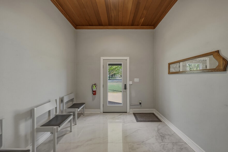2554 Sandy Level Rd, Goodview, VA for sale - Building Photo - Image 3 of 76