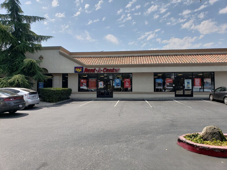 984-994 W El Camino Real, Sunnyvale, CA à louer - Photo du bâtiment - Image 3 de 4