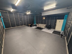 2157 Range Rd, Clearwater, FL à louer Photo intérieure- Image 2 de 4