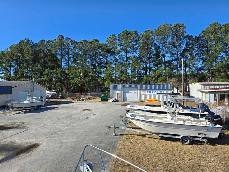 213 W US 70 Hwy, Havelock, NC à vendre - Photo du bâtiment - Image 2 de 18