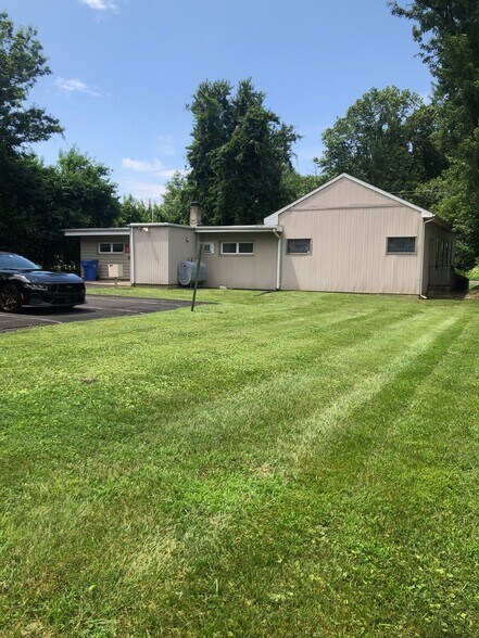 3157 Mechanicsville Rd, Bensalem, PA à vendre - Photo du bâtiment - Image 3 de 37
