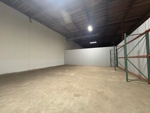 25509 Industrial Blvd, Hayward, CA à louer Photo intérieure- Image 2 de 4