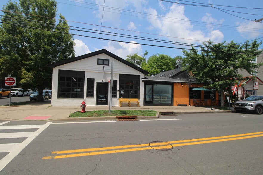 49 N Main St, Lambertville, NJ for sale - Building Photo - Image 2 of 29