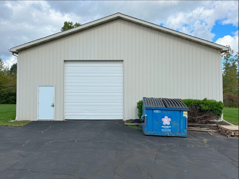 3387 E Bristol Rd -1, Burton, MI for sale - Building Photo - Image 2 of 4