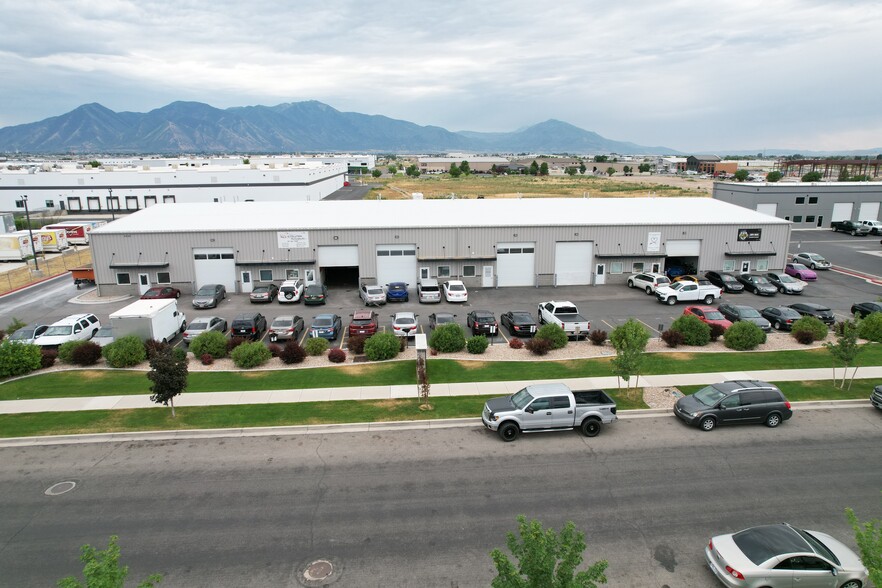 2499 W 700 S, Springville, UT à louer - Photo du bâtiment - Image 1 de 3