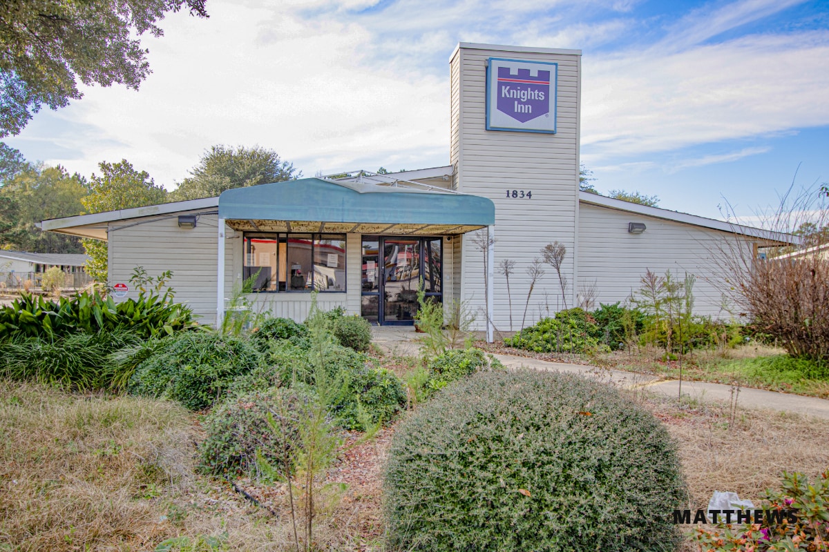 1834 W Lucas St, Florence, SC for sale Primary Photo- Image 1 of 4