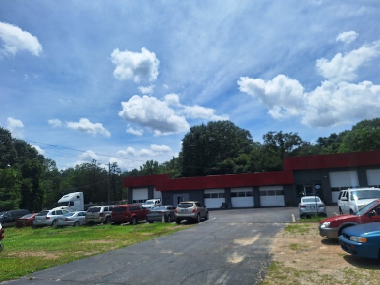 683 Fairview Rd, Ellenwood, GA for lease - Building Photo - Image 3 of 5