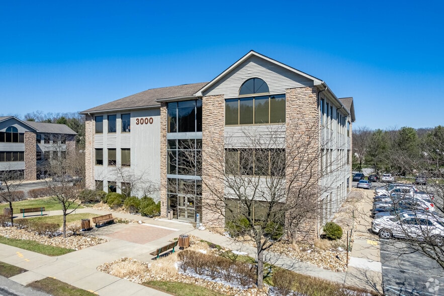 Medical Office Portfolio portfolio of 7 properties for sale on LoopNet.ca - Primary Photo - Image 3 of 7