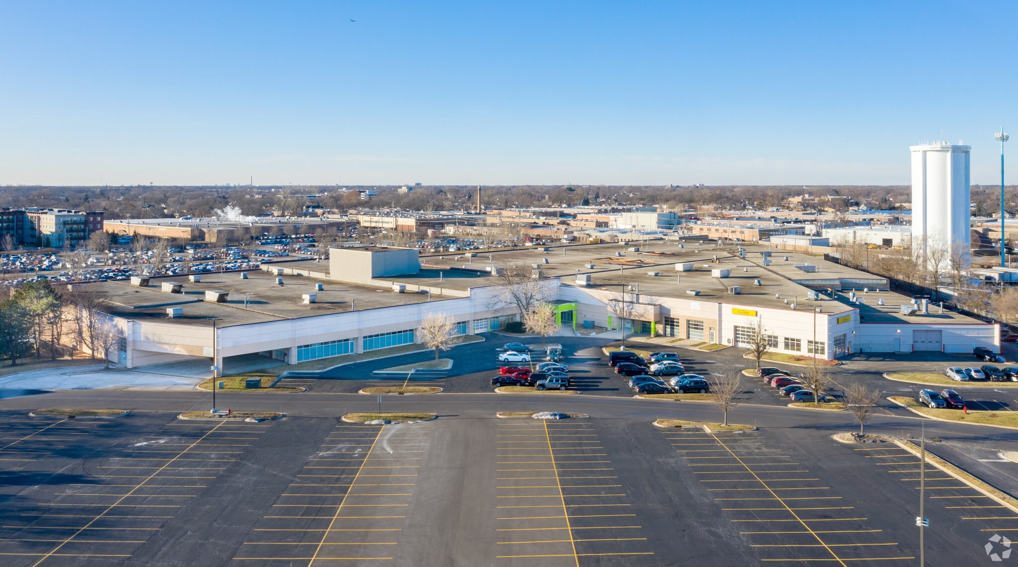 7080 N Mccormick Blvd, Lincolnwood, IL for lease Primary Photo- Image 1 of 29