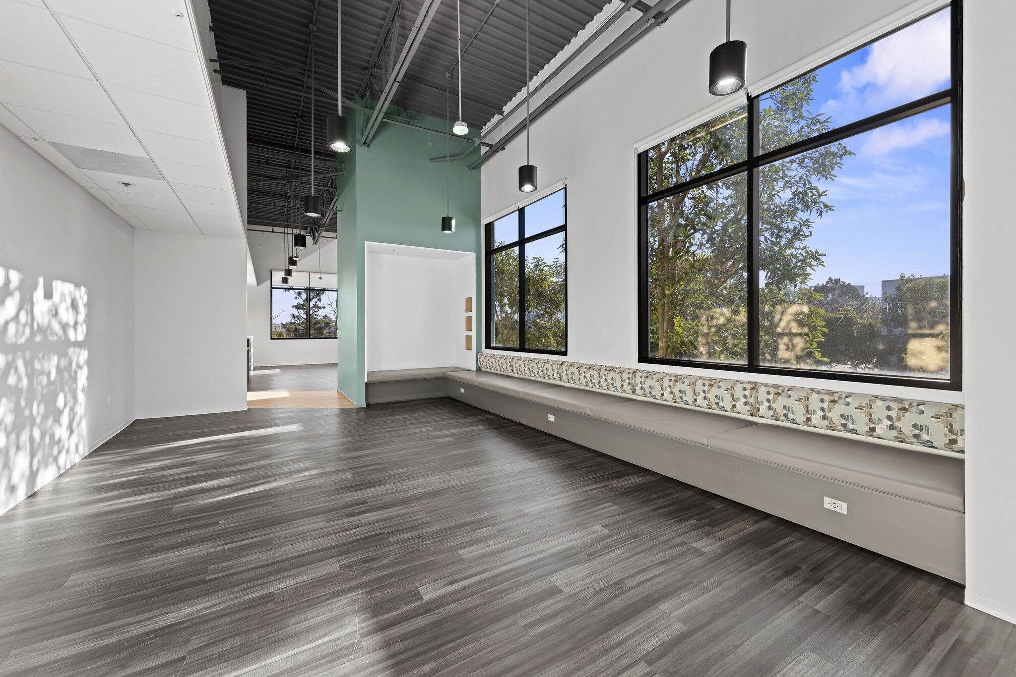 4790 Eastgate Mall, San Diego, CA for lease Interior Photo- Image 1 of 18