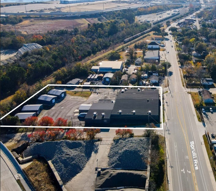 2532 Spruill Ave, North Charleston, SC for lease Primary Photo- Image 1 of 12