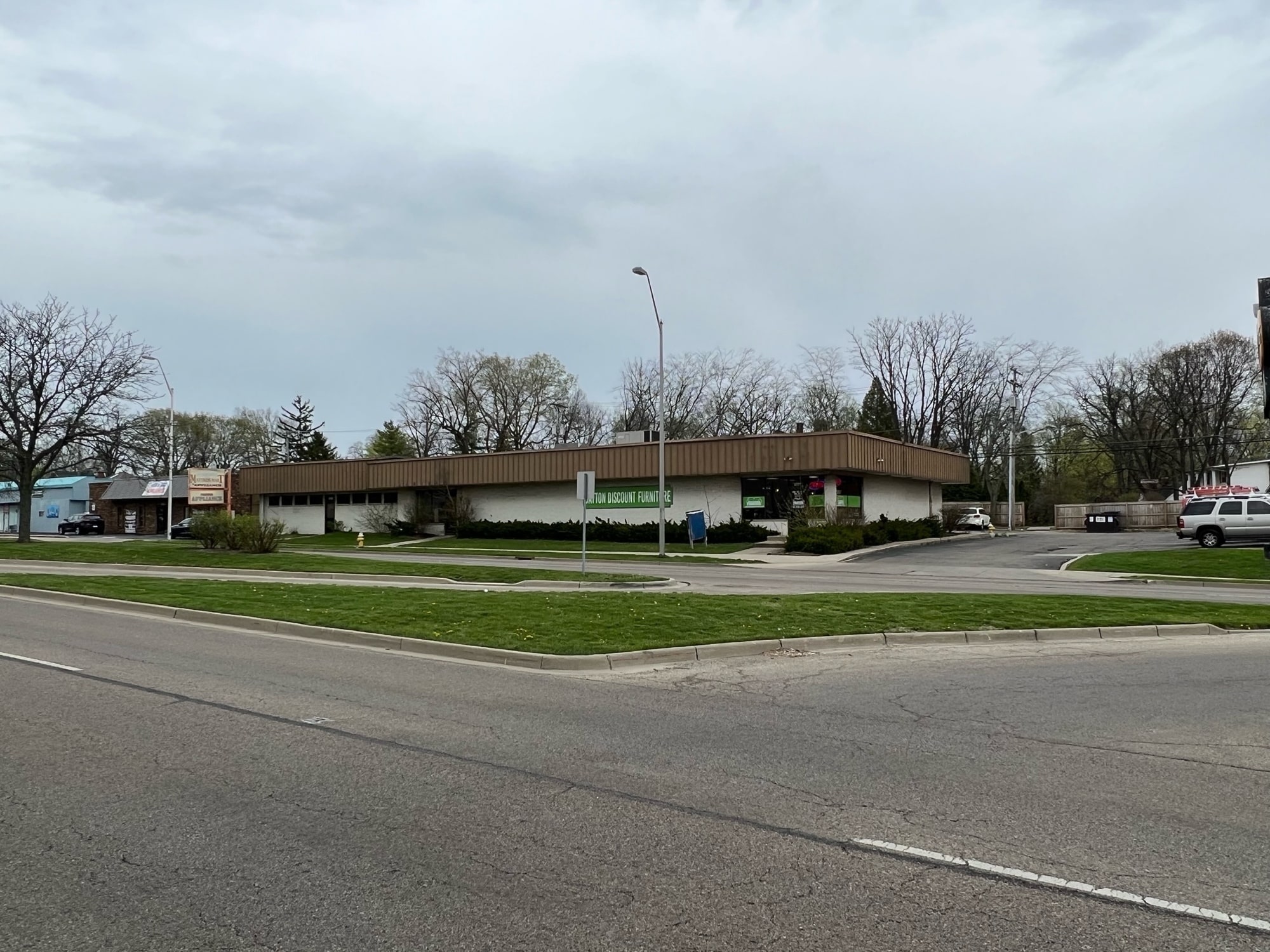 2882 S Dixie Dr, Dayton, OH for sale Primary Photo- Image 1 of 5