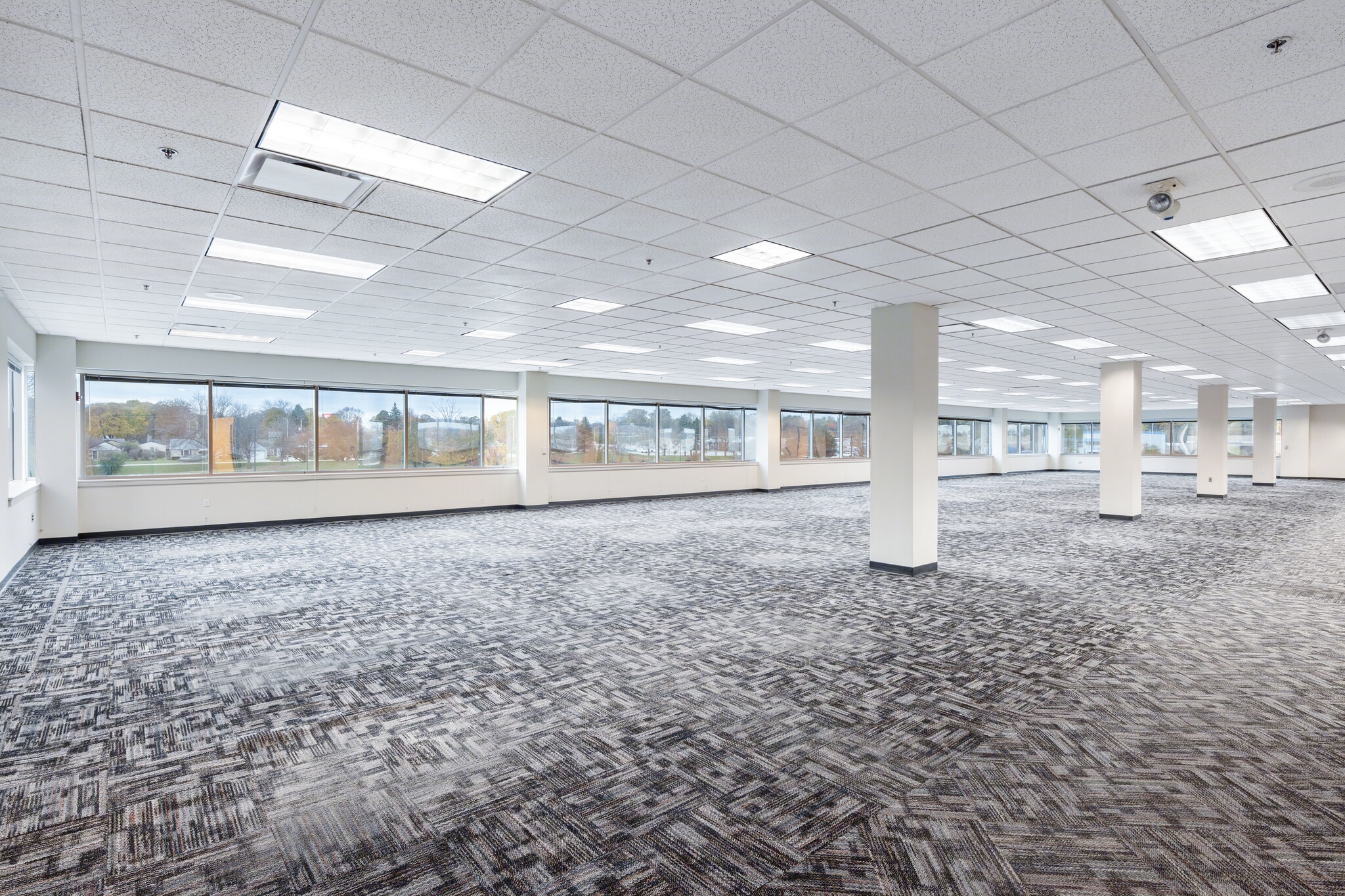 10701 W Research Dr, Wauwatosa, WI for lease Interior Photo- Image 1 of 2