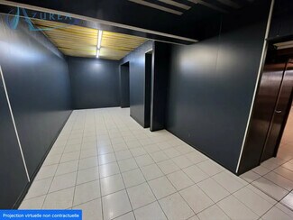 Plus de détails pour Commerce de détail à vendre