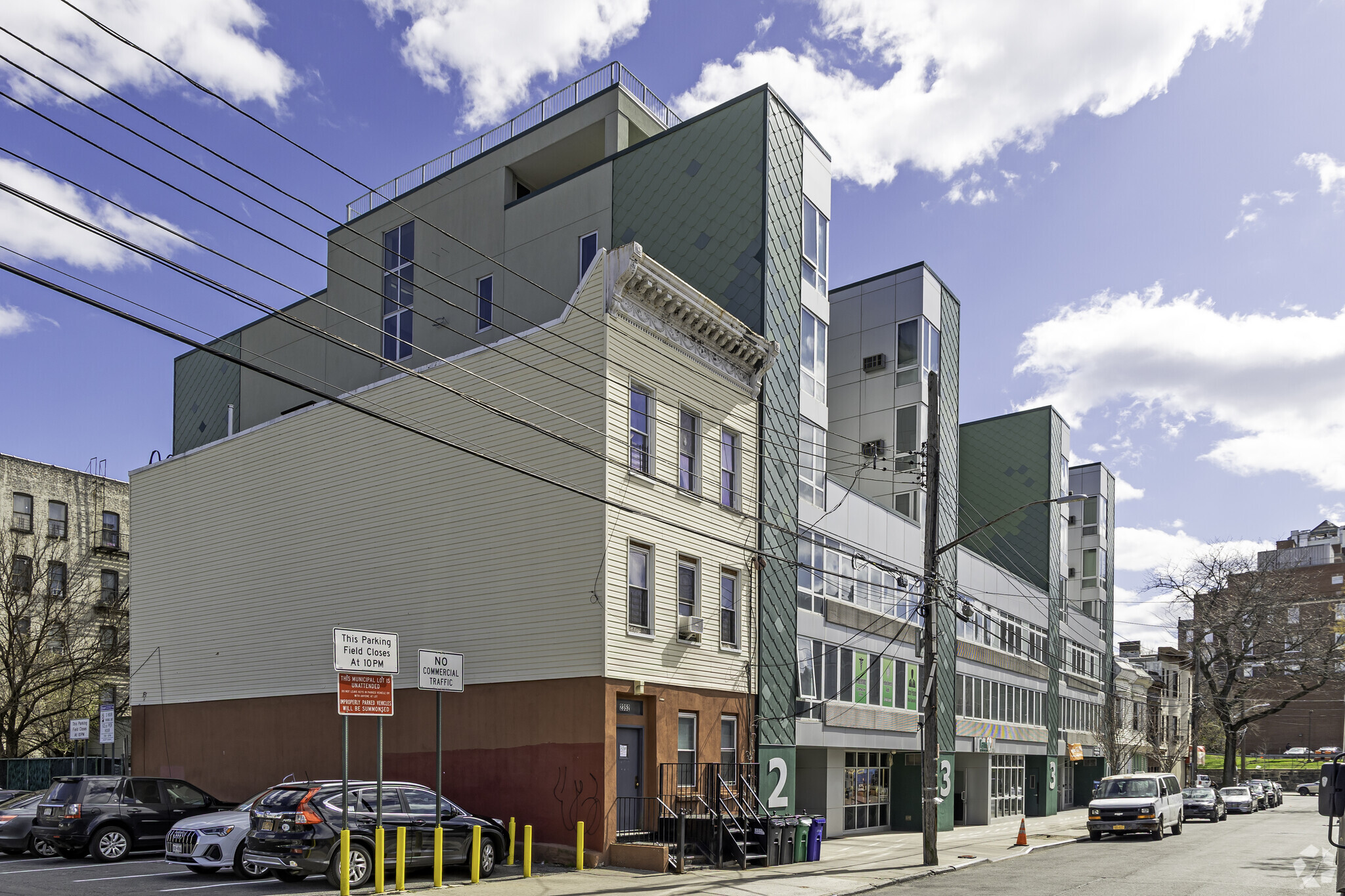 2330 Hoffman St, Bronx, NY for lease Building Photo- Image 1 of 6