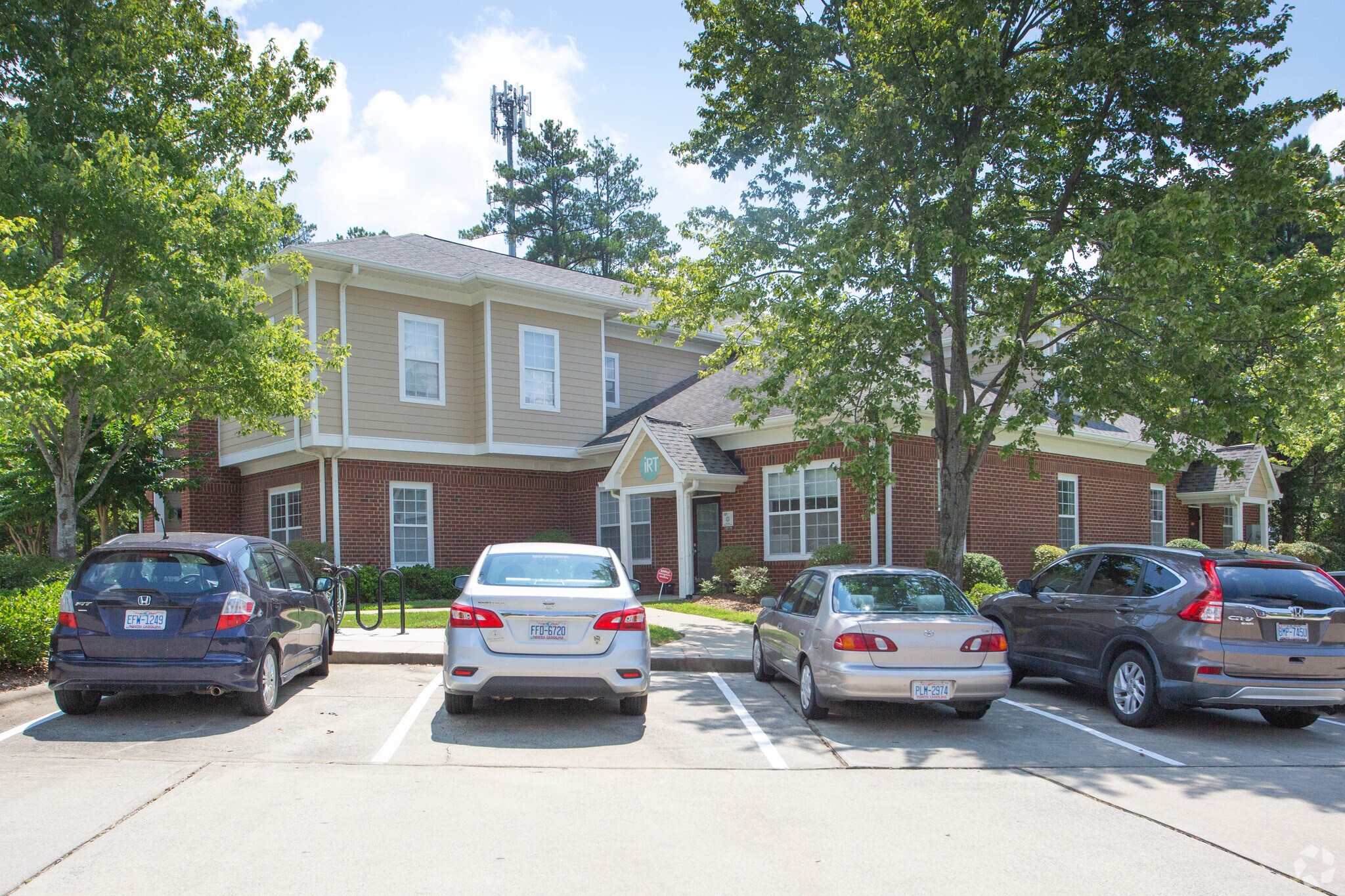 5316 Highgate Dr, Durham, NC à louer Photo principale- Image 1 de 2
