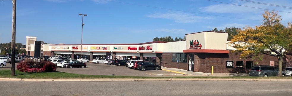 1666-1724 Robert St S, Saint Paul, MN for lease - Building Photo - Image 1 of 2